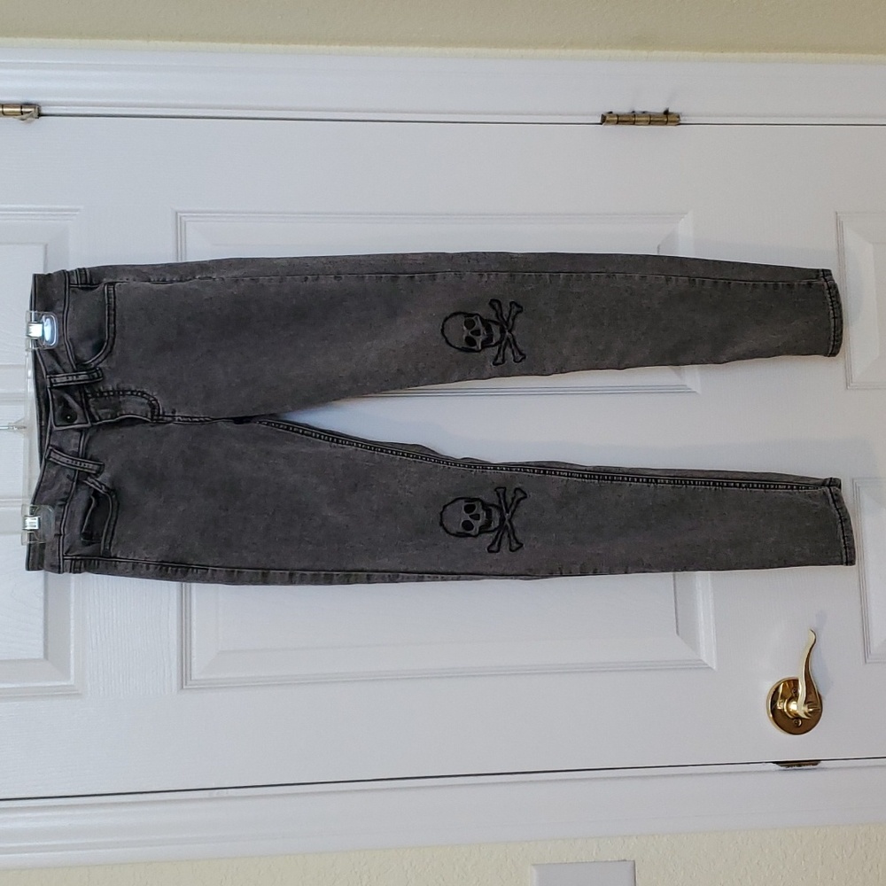 Blackheart Skinny Jeans Size 3
